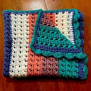 Acrylic yarn baby blanket homemade crochet